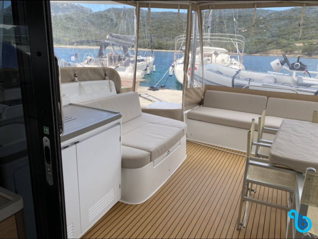 Lagoon 50, new Lag. 50 (A/C, WM, Generator, Tender Lift, Inverter)