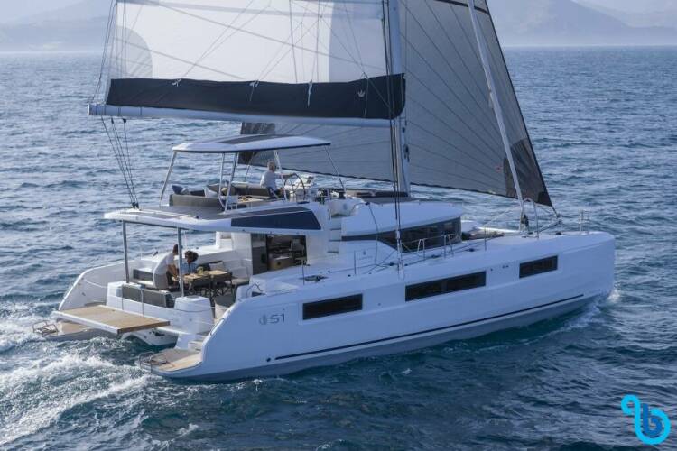 Lagoon 51 NEW (crewed)