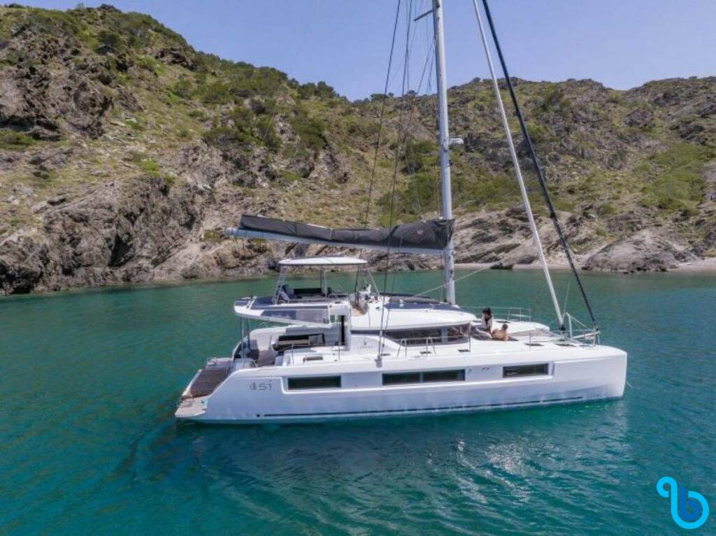 Lagoon 51, ARANEL (VIP EQUIPPED, Generator, Air-condition, Watermaker, tenderlift / bating platform, 2 SUP)