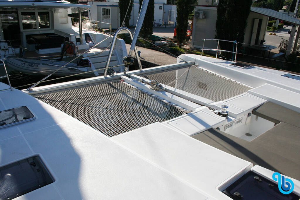 Lagoon 52 F, SAGA