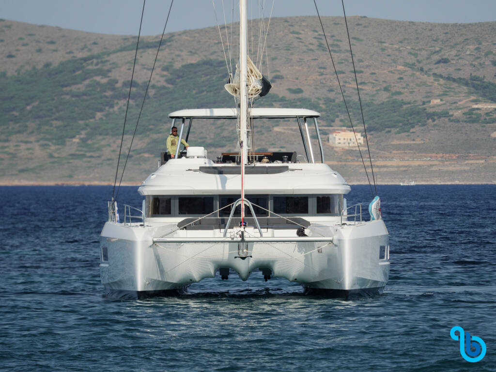 Lagoon 55, Adel