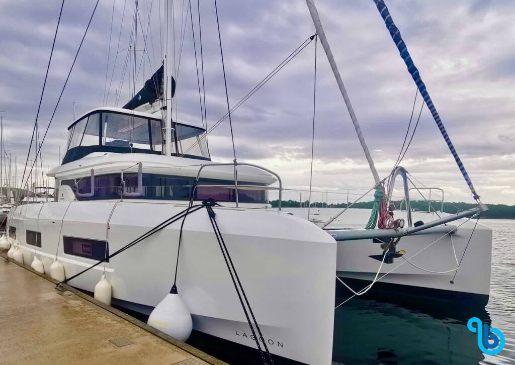 Lagoon 55, TIGA GRANDE