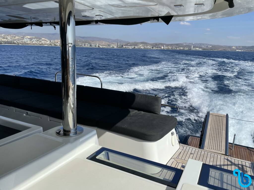 Lagoon 630 Powercat LUX, Pearly Gates