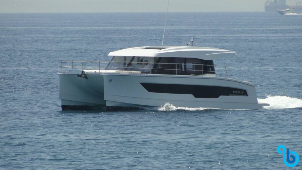 Motor Yacht 4.S, Paraskevopoulos