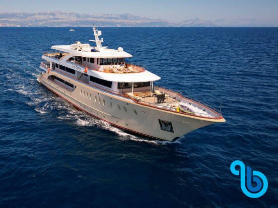 Motoryacht Queen Eleganza, Queen Eleganza