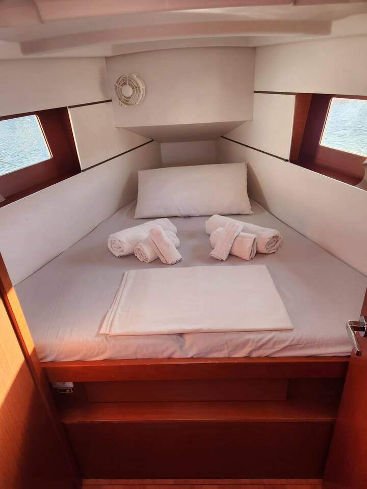 Oceanis 35.1, Beghe