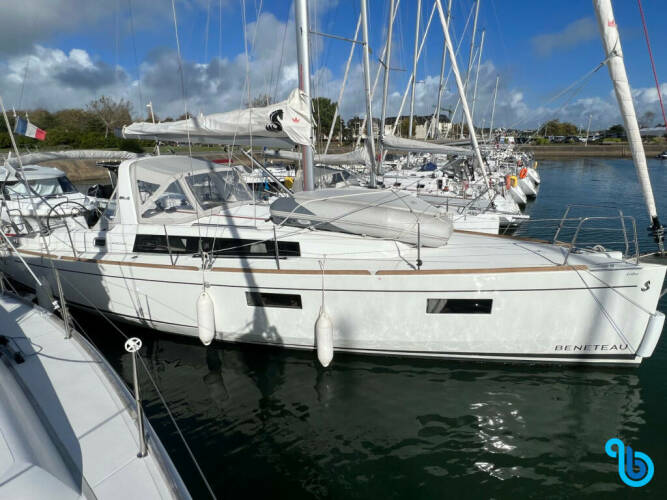 Oceanis 38 GTE Houat Else