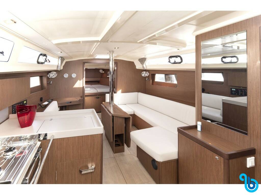 Oceanis 41.1 Performance, PASSEPARTOUT