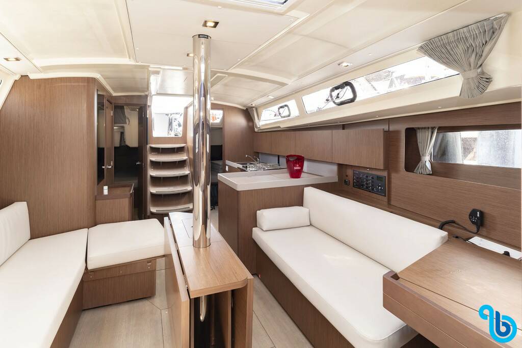 Oceanis 41.1 Performance, PASSEPARTOUT