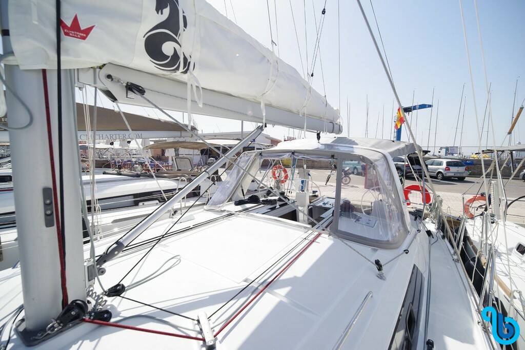 Oceanis 41.1 Performance, PASSEPARTOUT