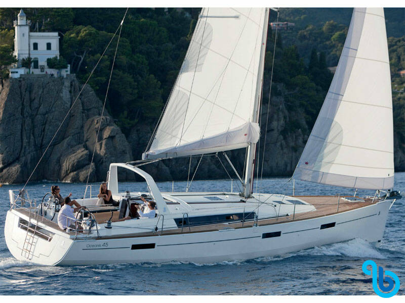 Oceanis 45, Paradais Island