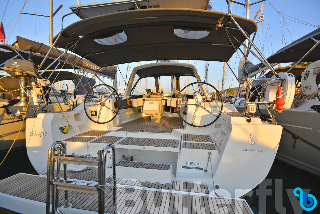 Oceanis 45, BUTTERFLY