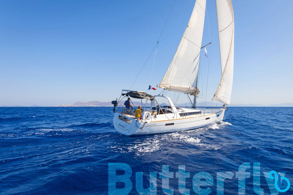 Oceanis 45, BUTTERFLY