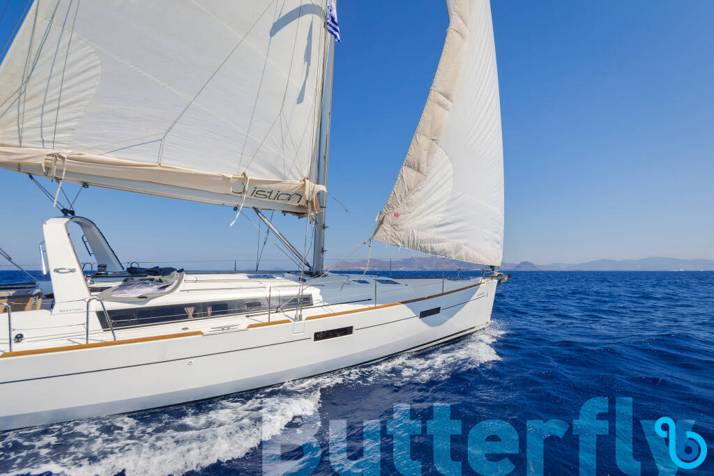 Oceanis 45, BUTTERFLY