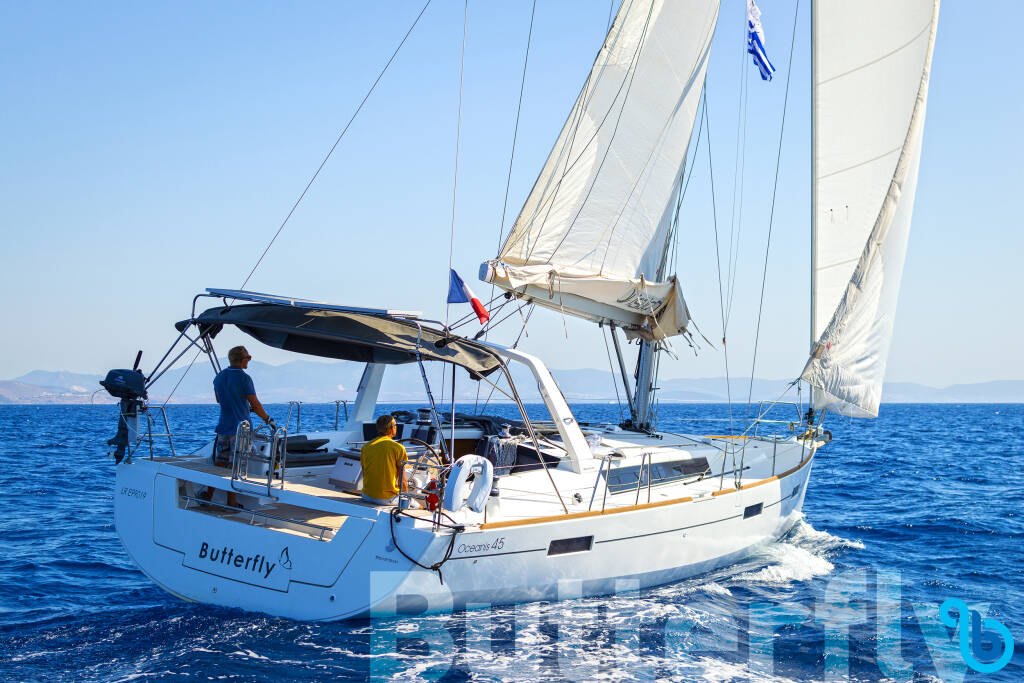 Oceanis 45, BUTTERFLY