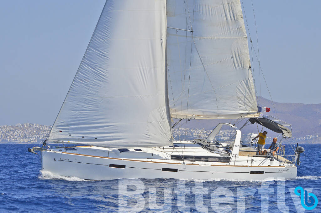 Oceanis 45, BUTTERFLY