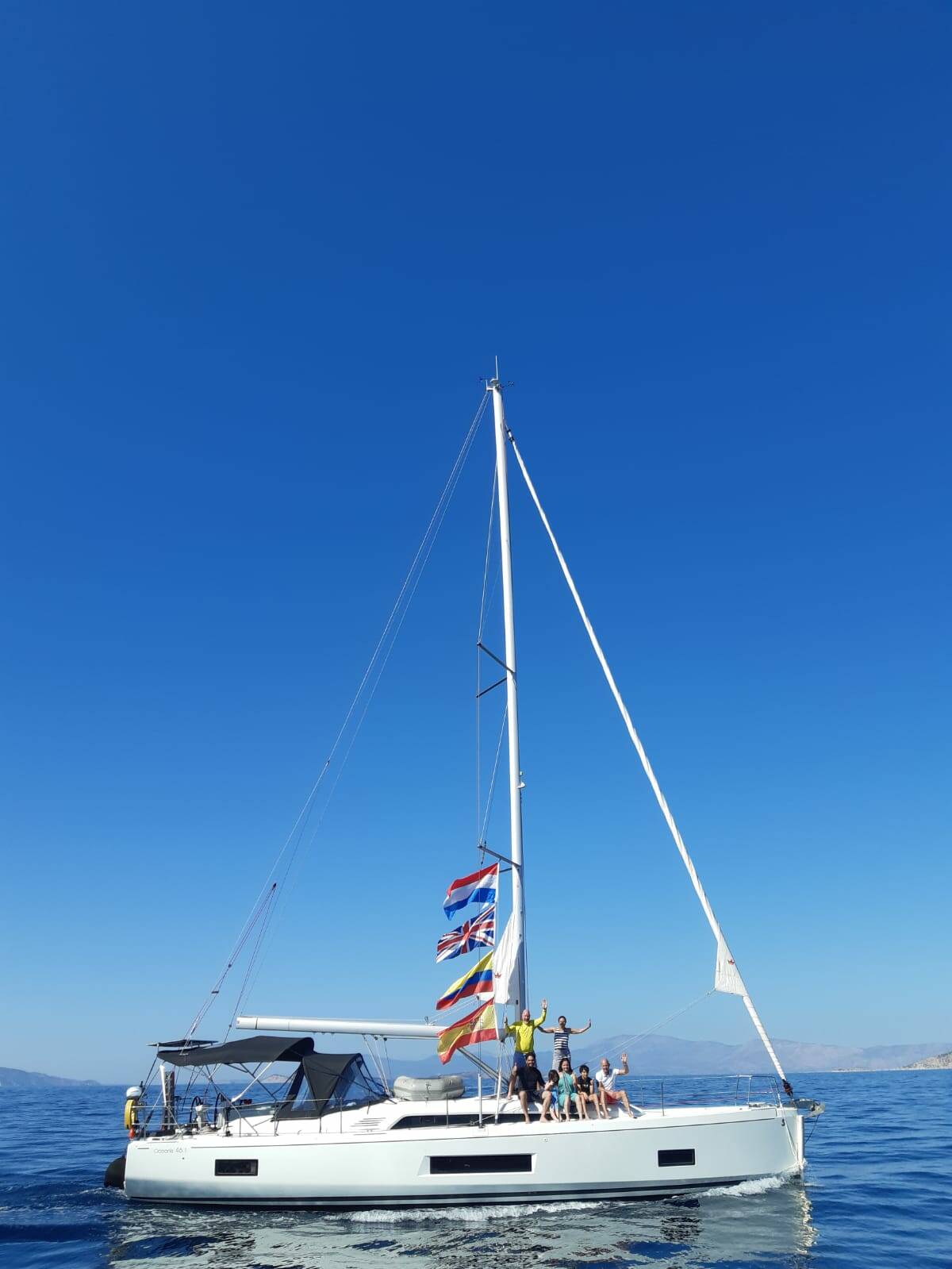 Oceanis 46.1, PRESTIGE