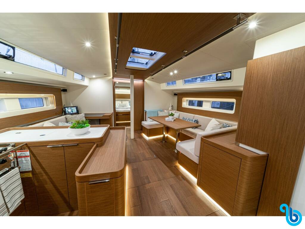 Oceanis Yacht 54, WHITE CLOUD