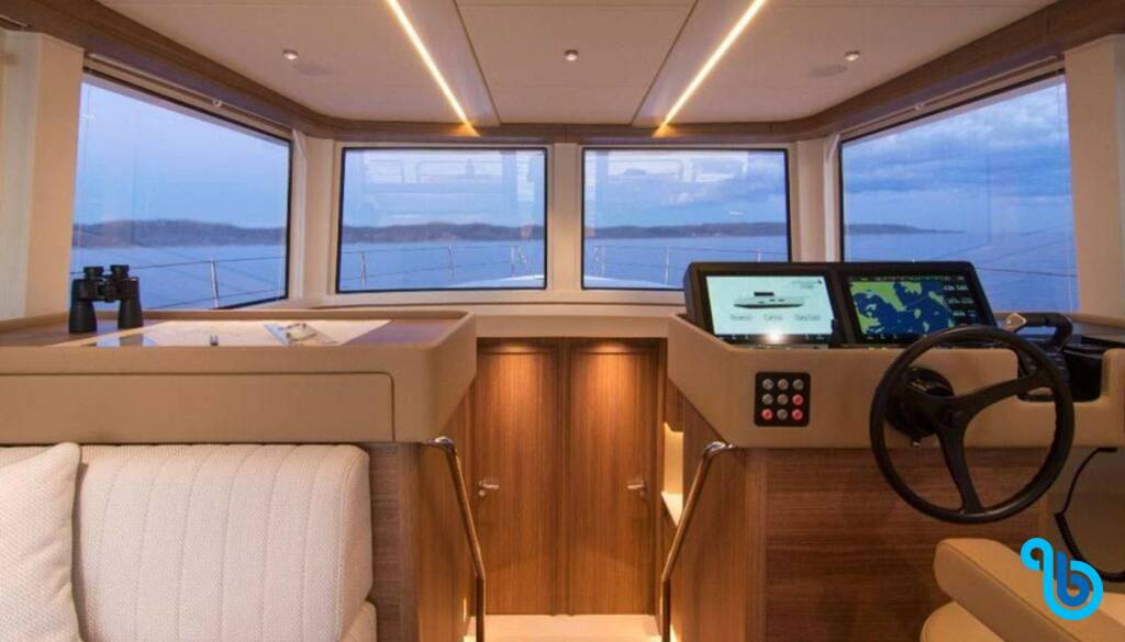 Omikron OT60, O Yachts