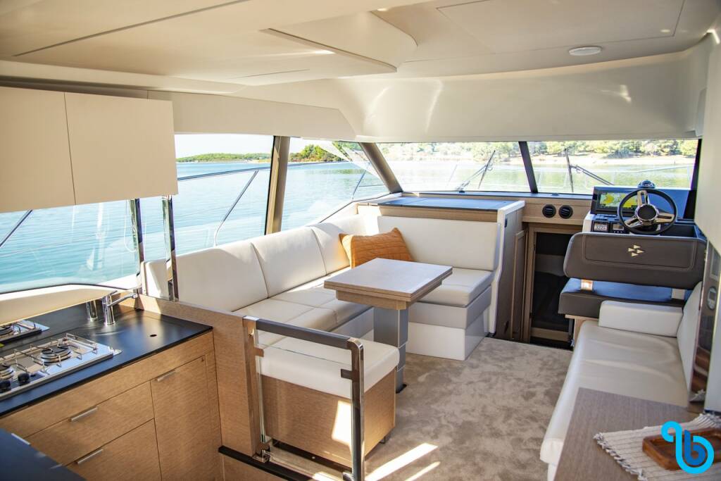 Prestige 420, 