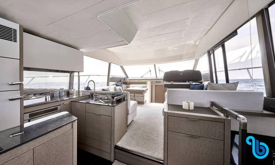 Prestige 590, 