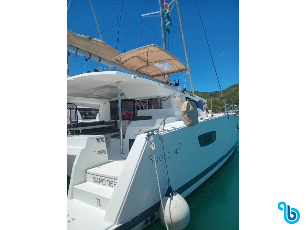 Saona 47 SAPOTIER **