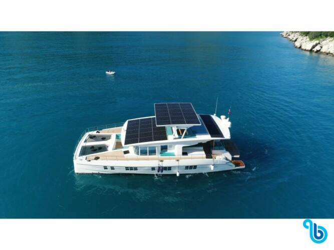 Serenity 64 LUXE SERENITY YACHTS