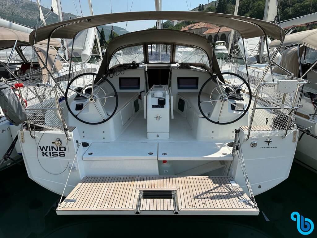 Sun Odyssey 380, Wind Kiss