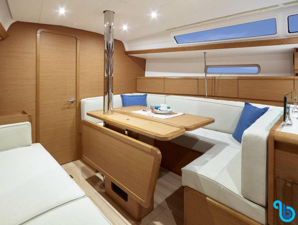 Sun Odyssey 389, Carelli