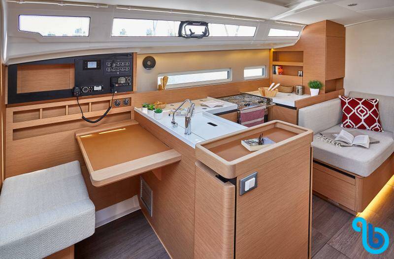 Sun Odyssey 410, 