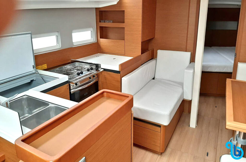 Sun Odyssey 410, PRESTIGE