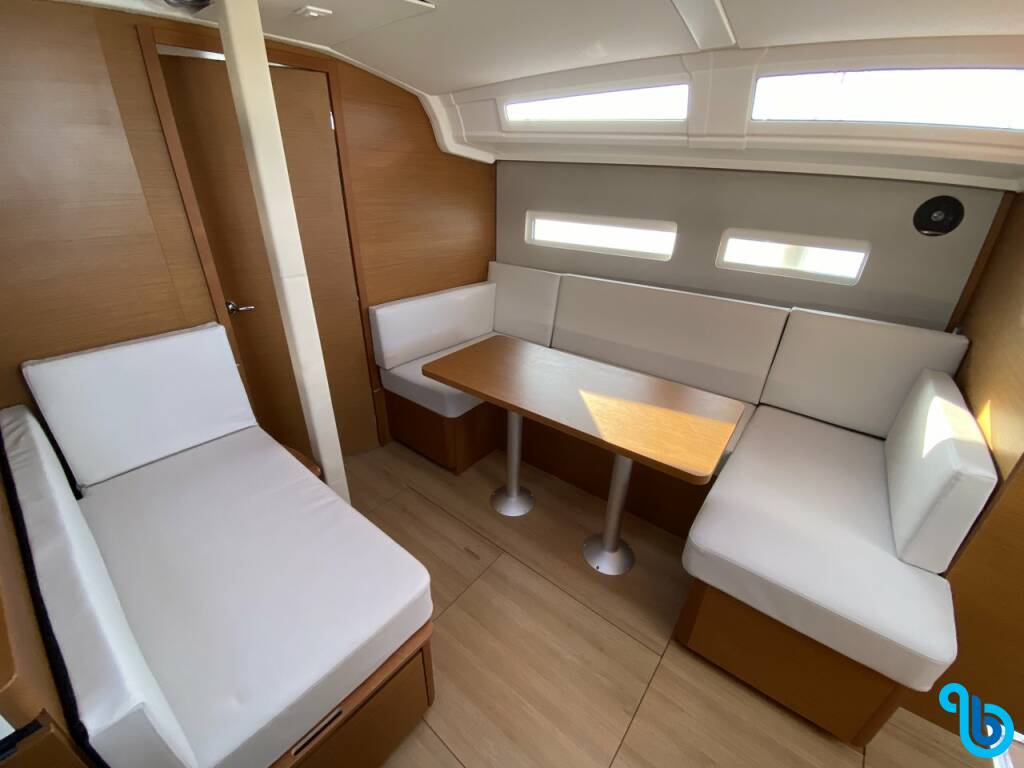 Sun Odyssey 410, PRESTIGE