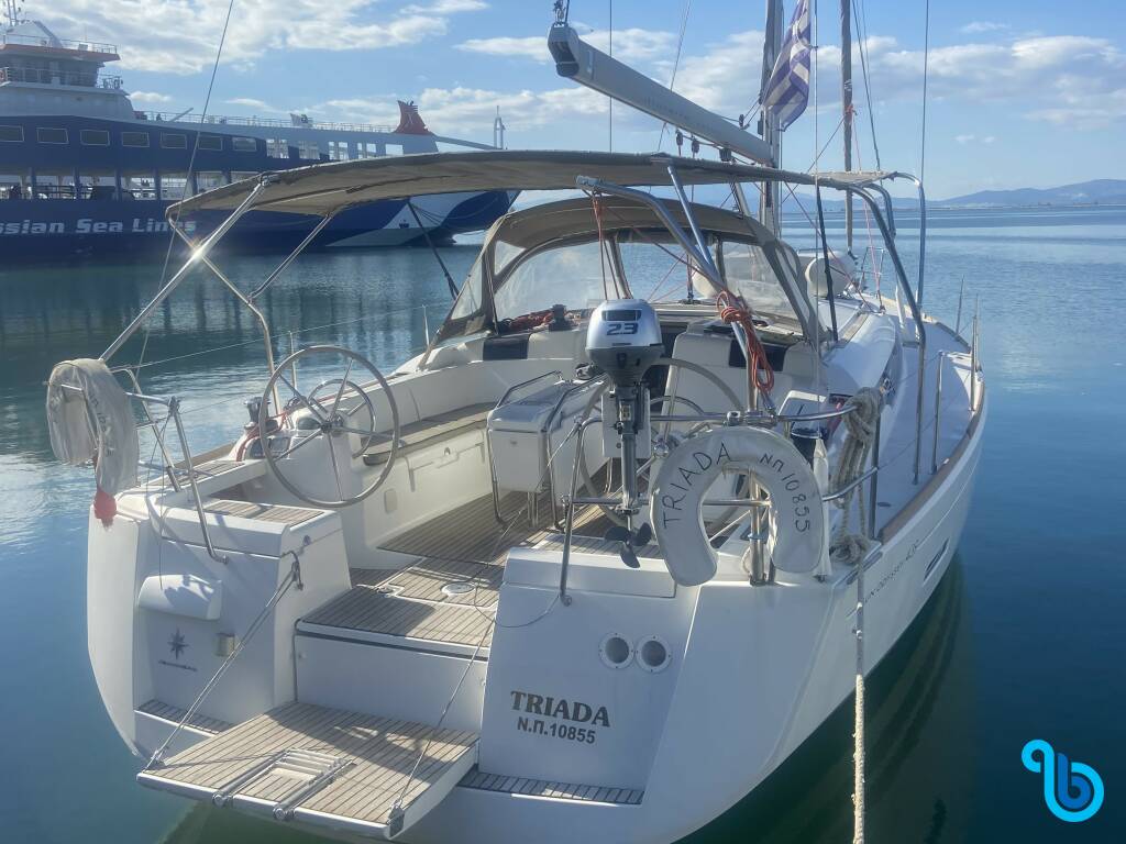 Sun Odyssey 439, Triada