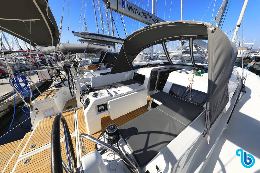 Sun Odyssey 440, 