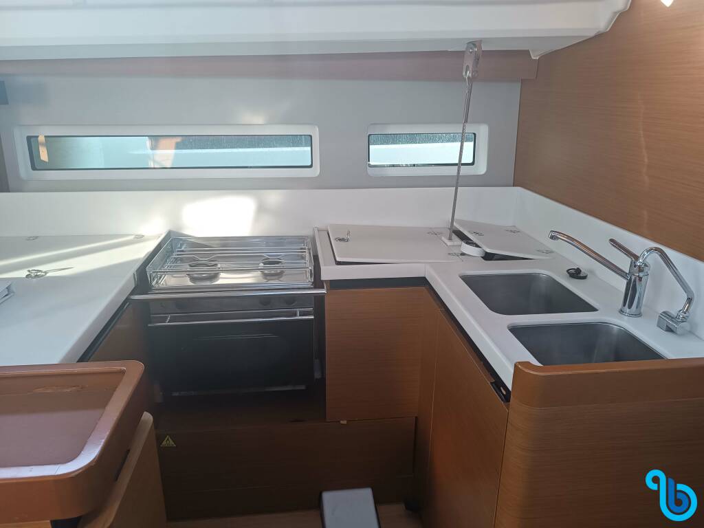 Sun Odyssey 440, PRESTIGE