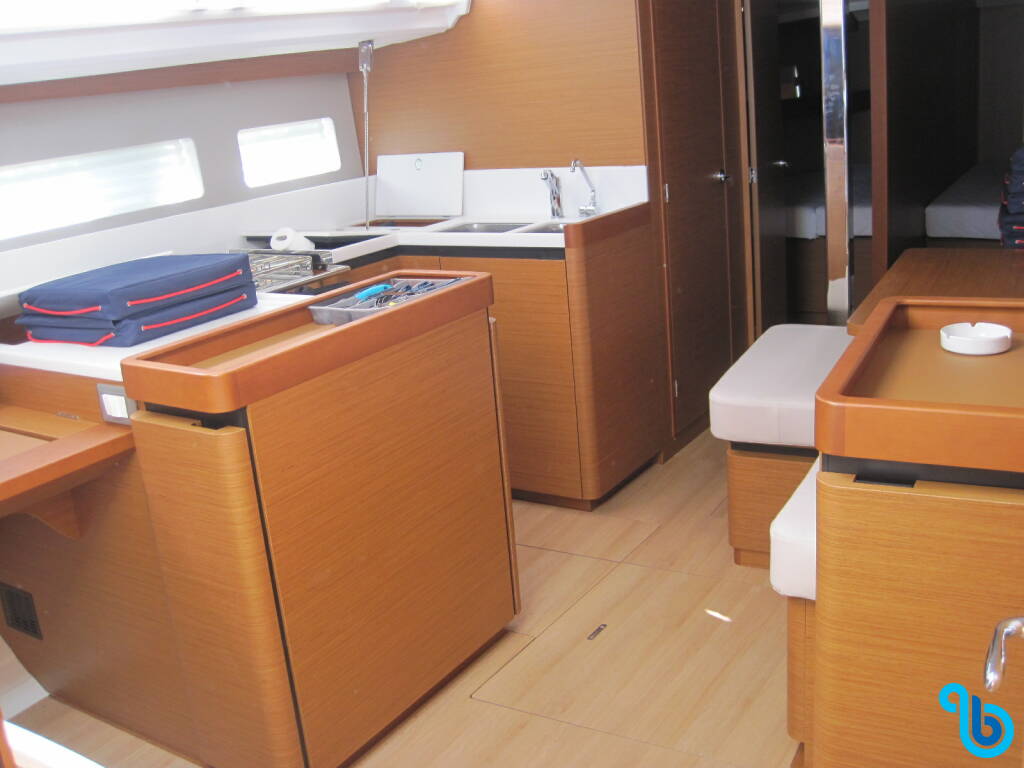 Sun Odyssey 440, PRESTIGE