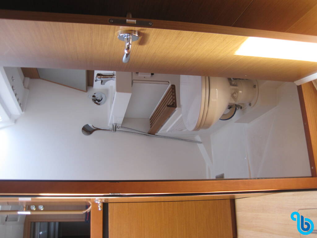 Sun Odyssey 440, PRESTIGE