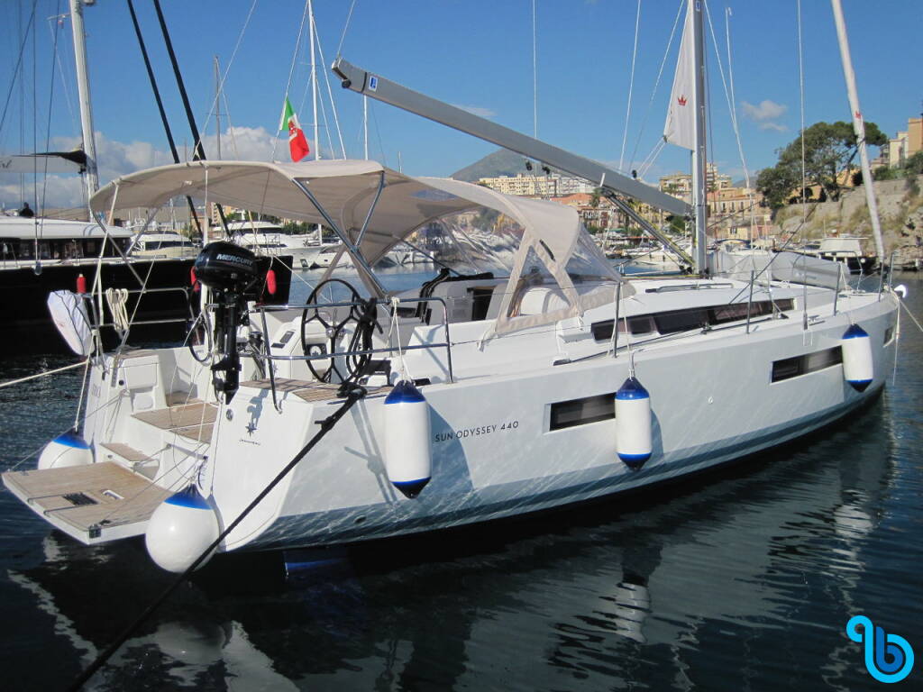 Sun Odyssey 440, PRESTIGE