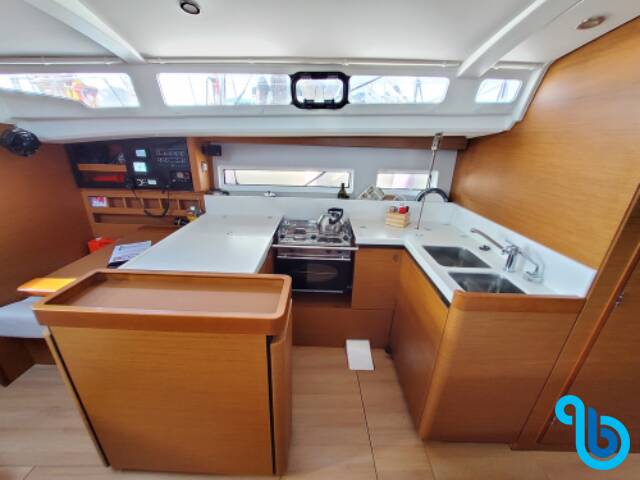 Sun Odyssey 440, PRESTIGE