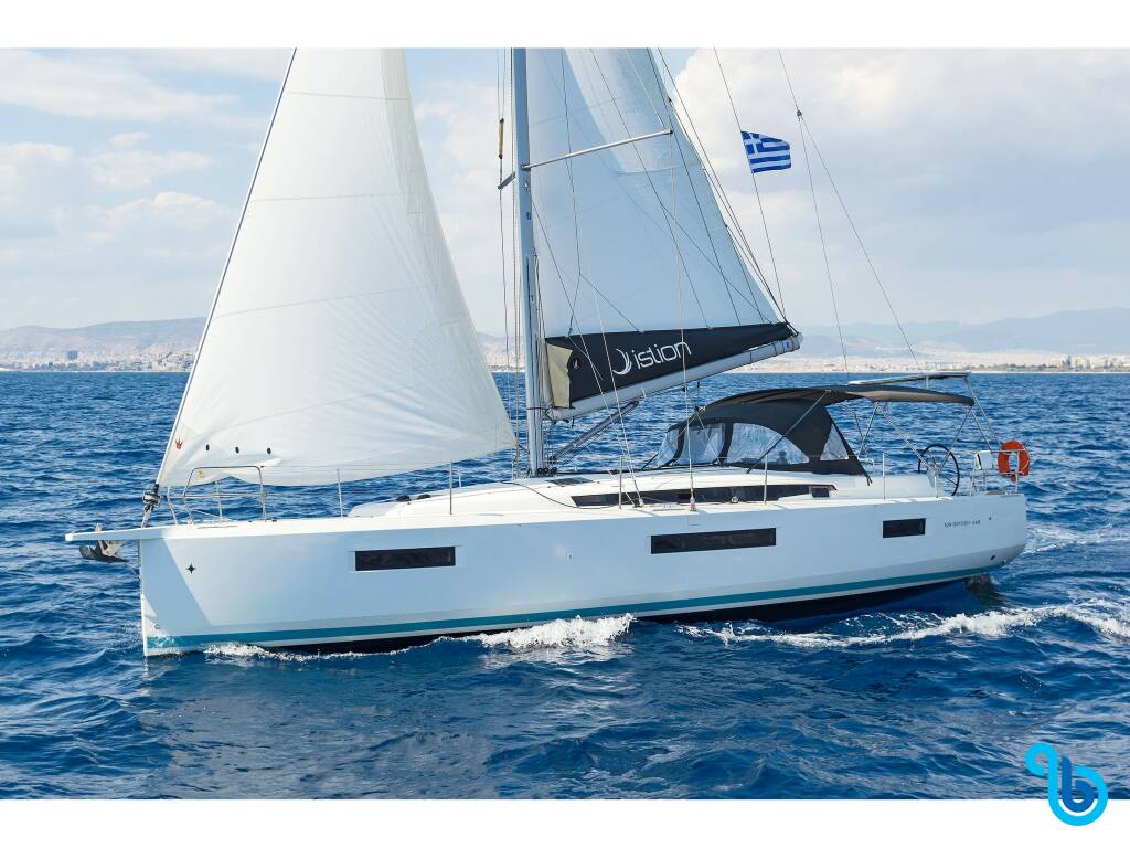 Sun Odyssey 440, DORY