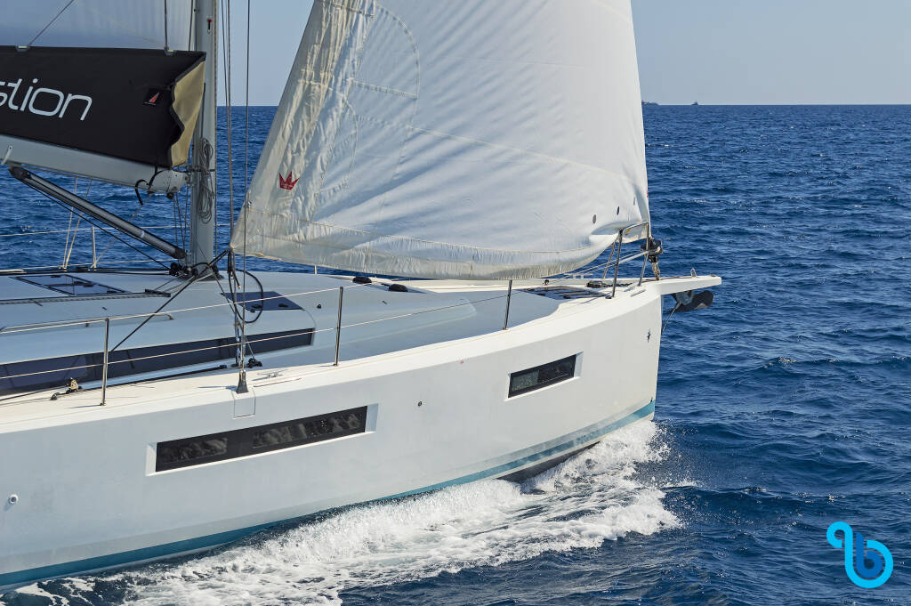 Sun Odyssey 440, DORY