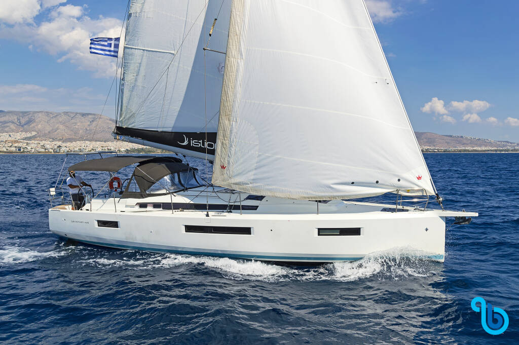 Sun Odyssey 440, DORY