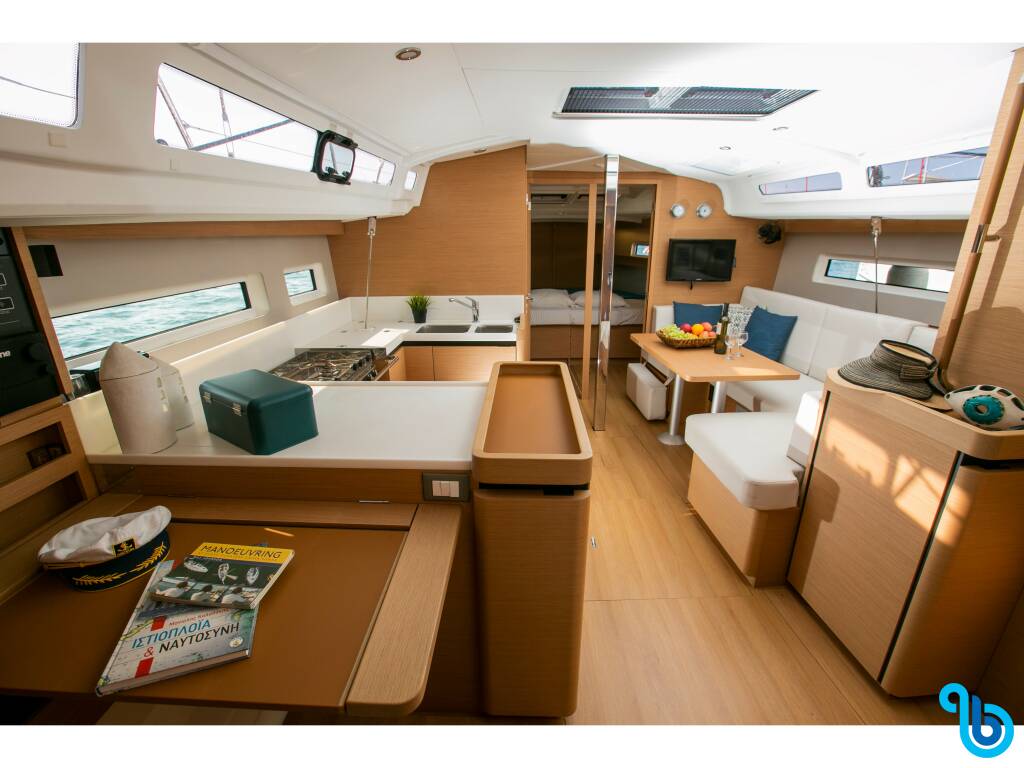 Sun Odyssey 440, North Wind 44 - model 2023!