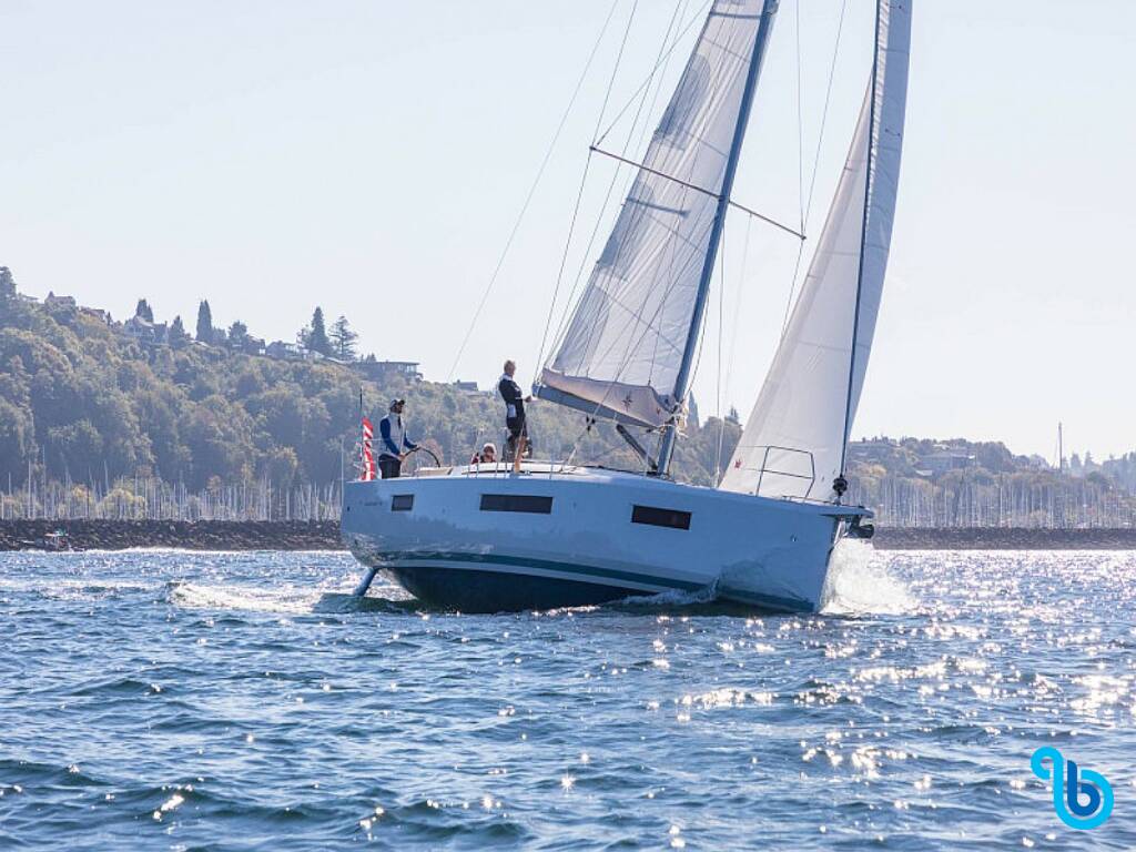 Sun Odyssey 440, NAVILLERA