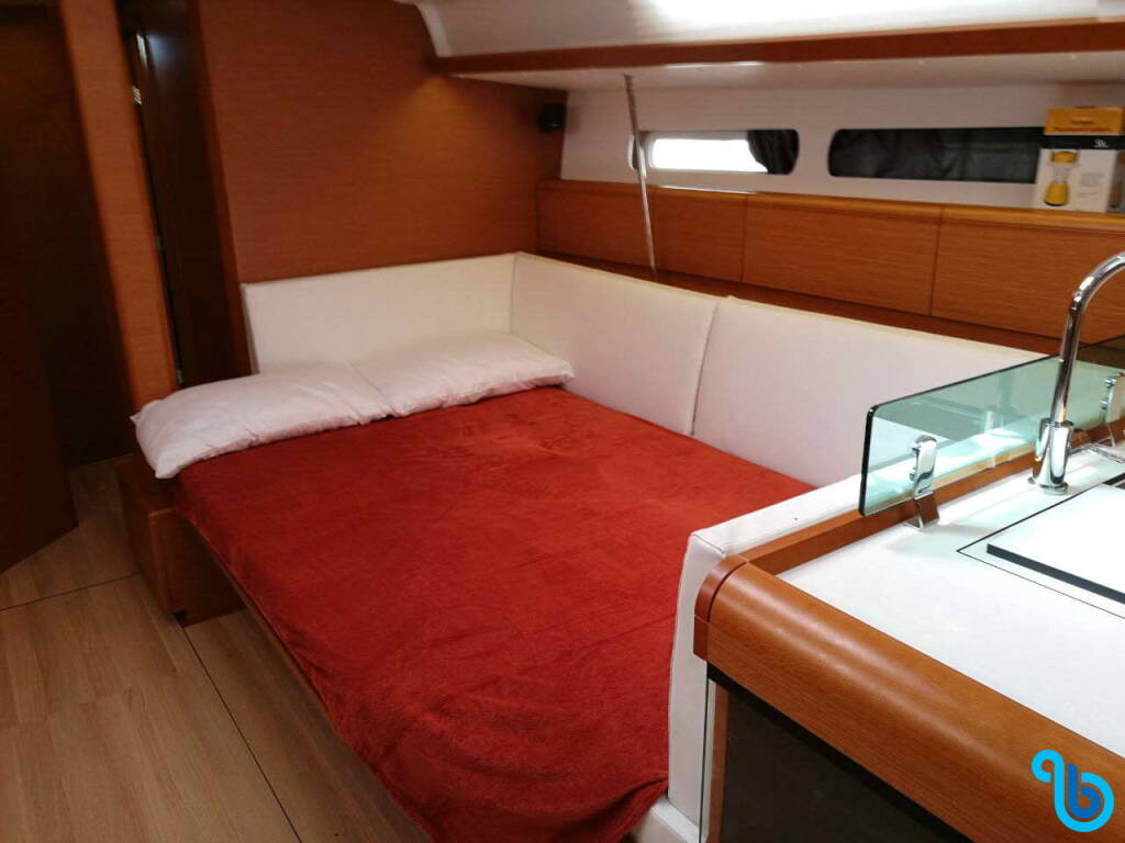 Sun Odyssey 449, CLASS