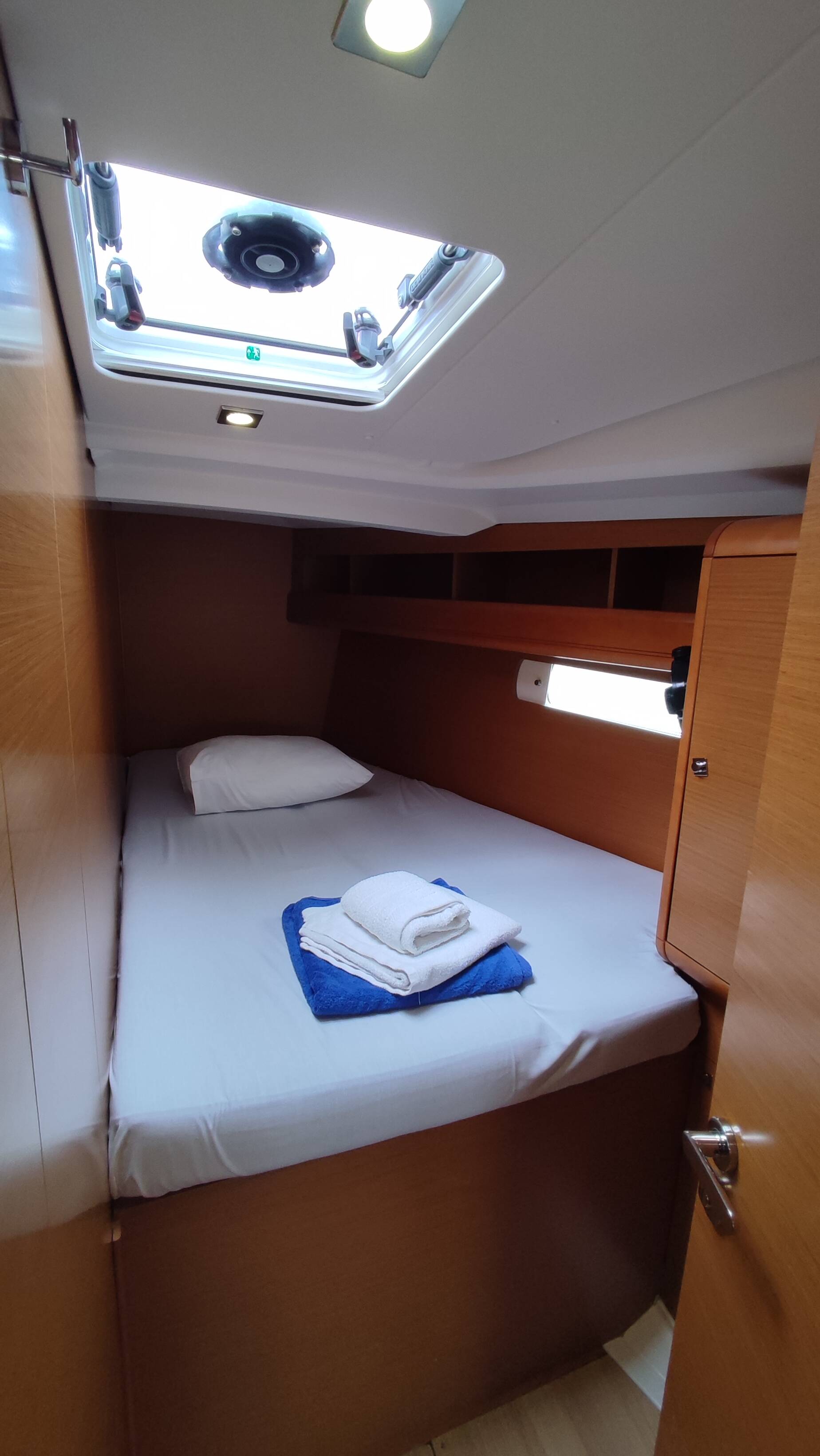 Sun Odyssey 469, Rodi