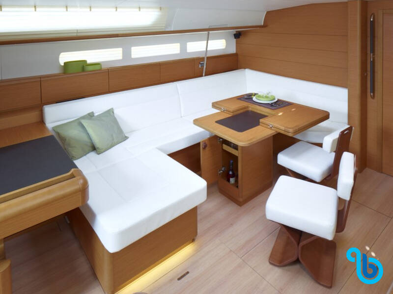 Sunsail 51, 