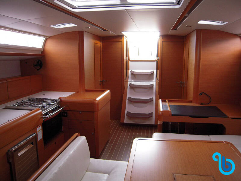 Sunsail 51, 