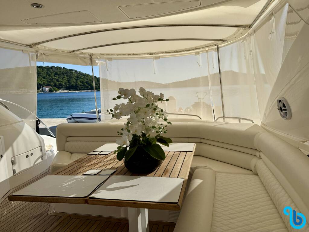 Sunseeker Portofino 53, Polly